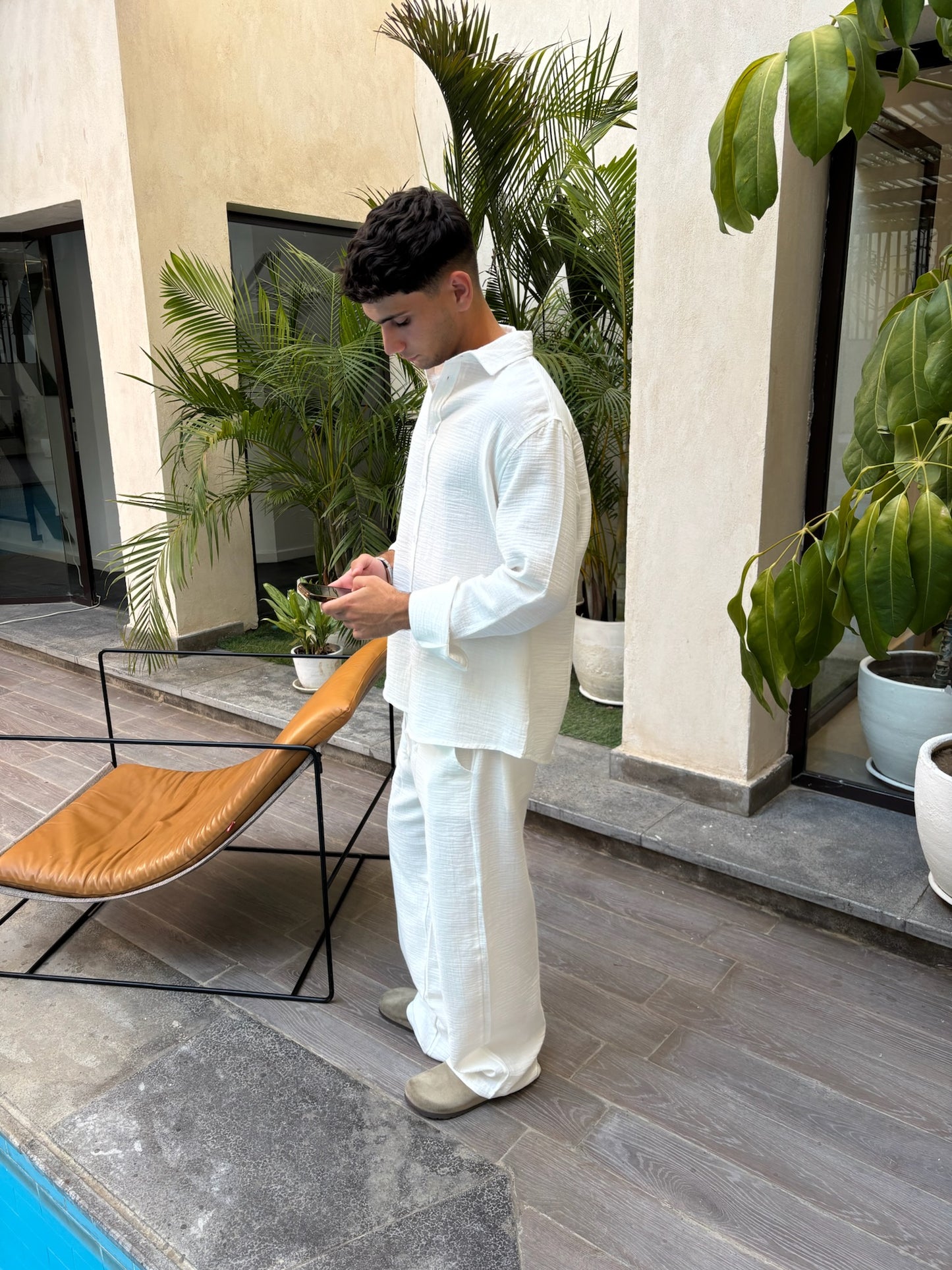 WHITE LINEN SHIRT