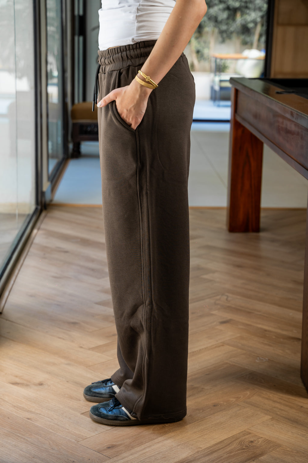 Lightweight Brown Sweatpants